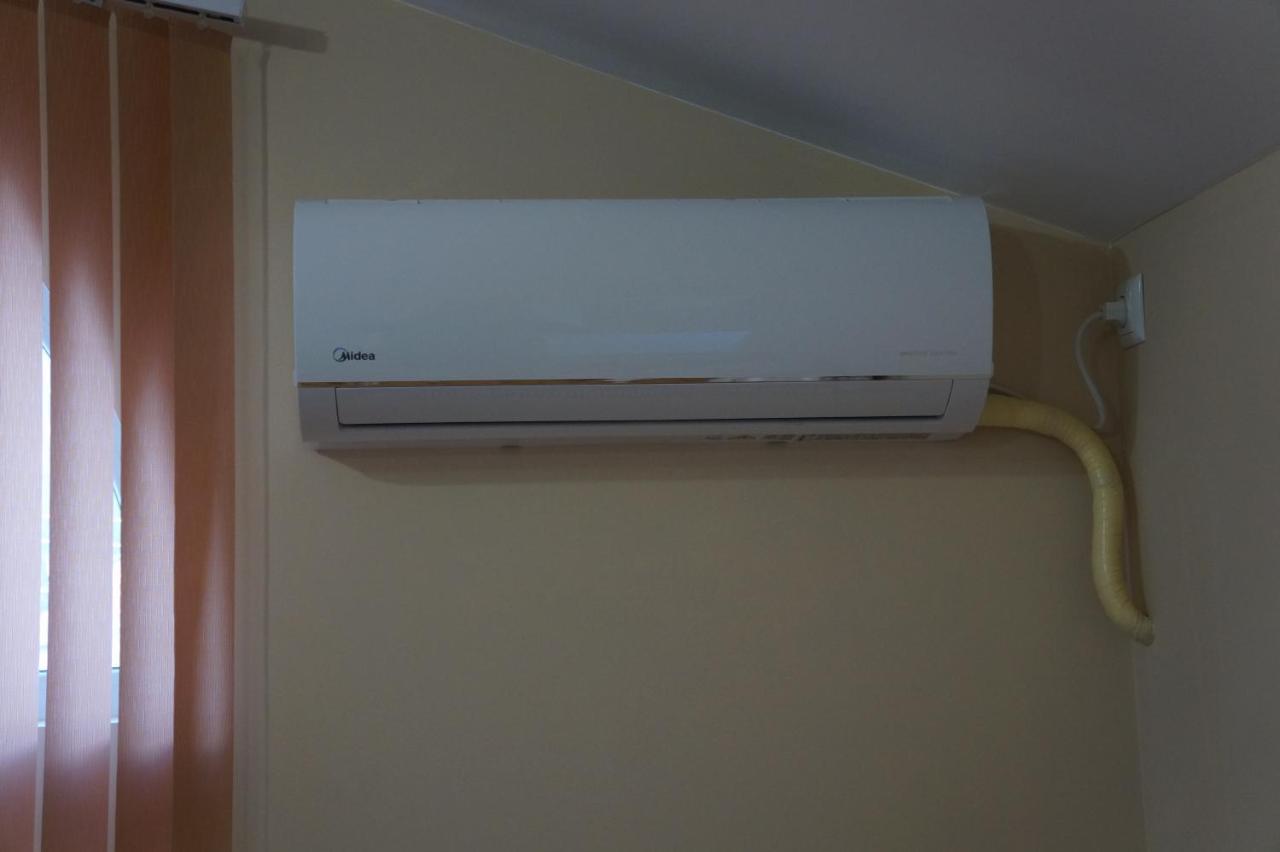 Dessi Apartment Pleven Bagian luar foto