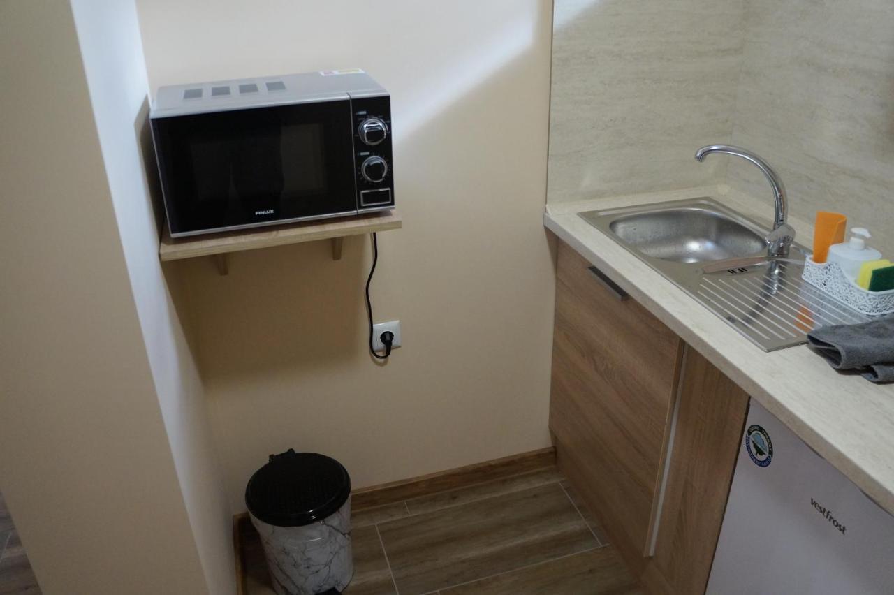 Dessi Apartment Pleven Bagian luar foto